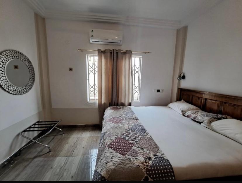 Baffour Apartments Adiebaba Экстерьер фото